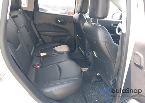 2019 Jeep Compass High Altitude 4X4 z USA, uszkodzony, nr VIN 3C4NJDCB4KT679722